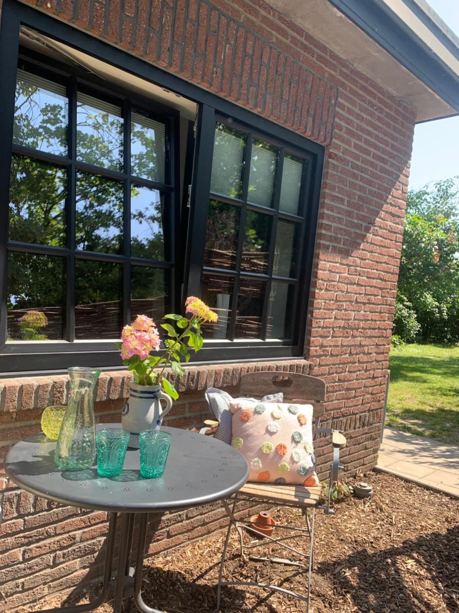 Vakantiehuis ABEL Dilsen-Stokkem Buitenkant foto